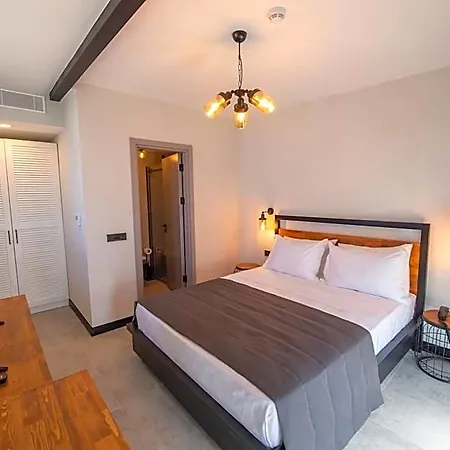 Primus Alacati Adult Only Otel *